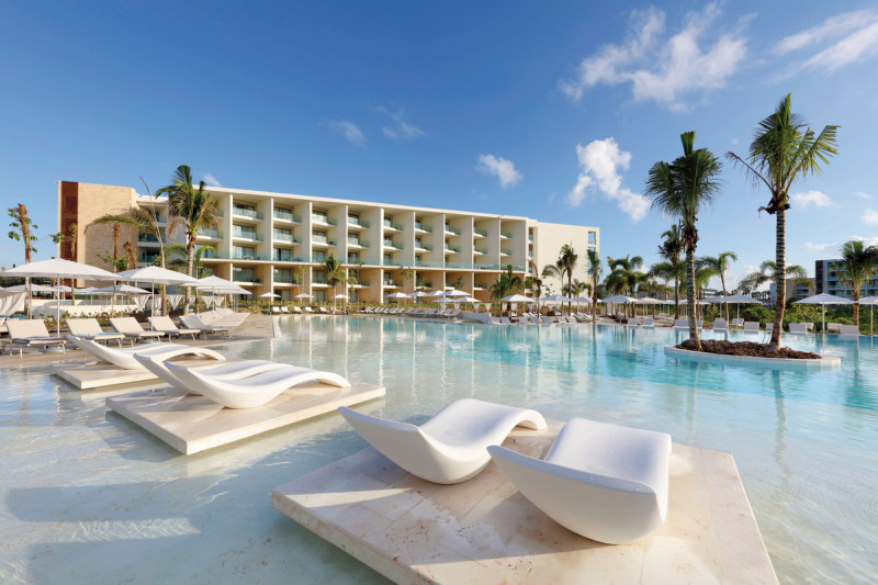 Family Selection at Grand Palladium Select Costa Mujeres