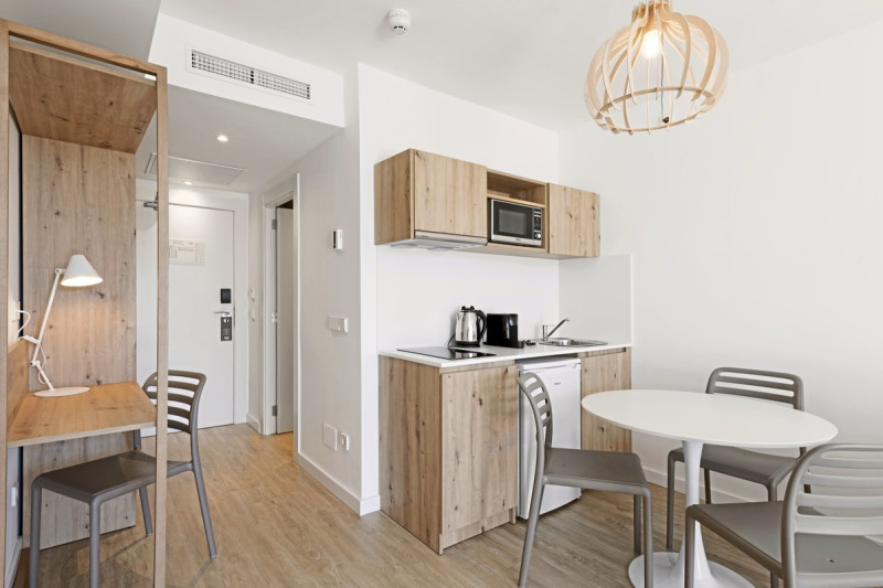 Palmanova Beach by THR