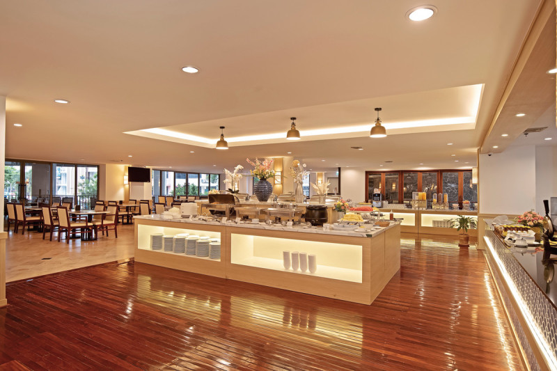 Jomtien Thani Hotel