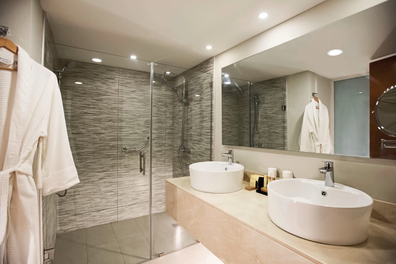 Beispiel Bad Adults only