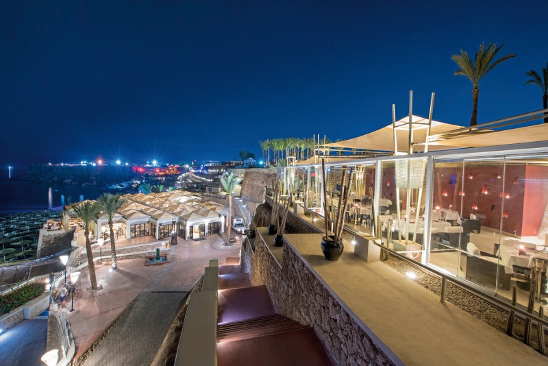 Reef Oasis Beach Resort