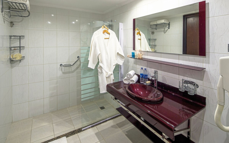 Beispiel Bad Doppelzimmer Superior