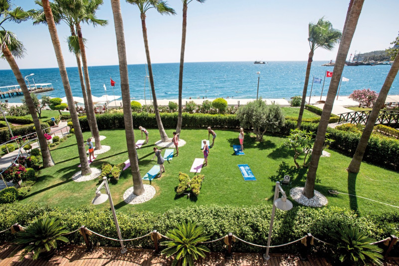 Fame Residence Kemer & Spa