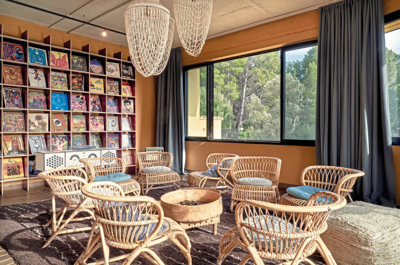 Bikini Island & Mountain Port de Sóller