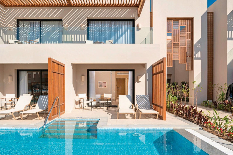 Beispiel Terrasse Doppelzimmer Deluxe Swim Up