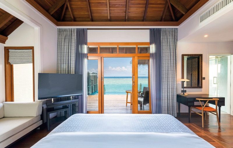 Wohnbeispiel Overwater Villa with Pool