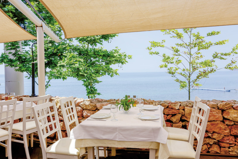 Alexandra Beach Spa Resort