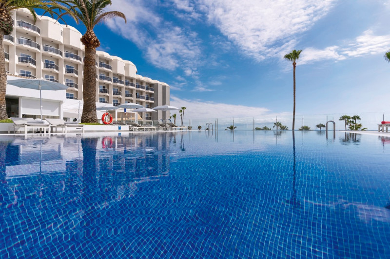    Infinity Pool im Excellence Bereich