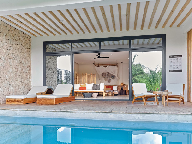 Wohnbeispiel Swim-Up Juniorsuite Superior