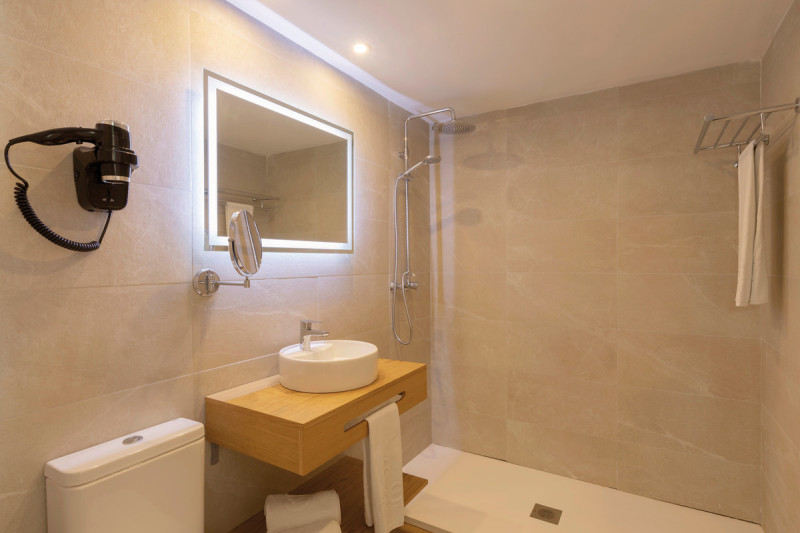 Beispiel Bad Suite 1 Schlafzimmer