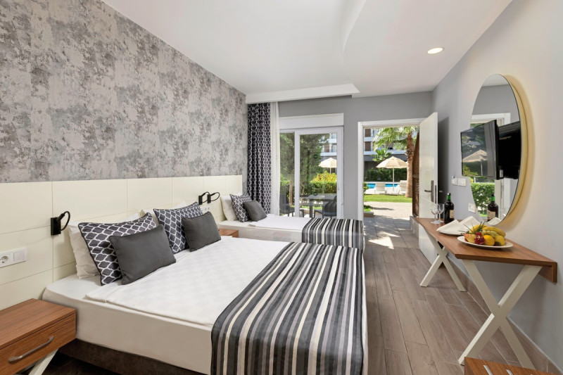 Wbsp. Doppelzimmer Standard Poolblick