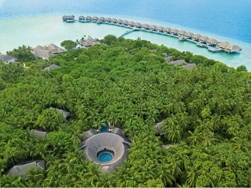 Dusit Thani Maldives