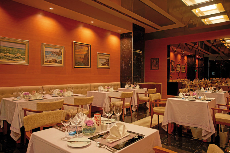 Secrets Sunny Beach Resort & Spa