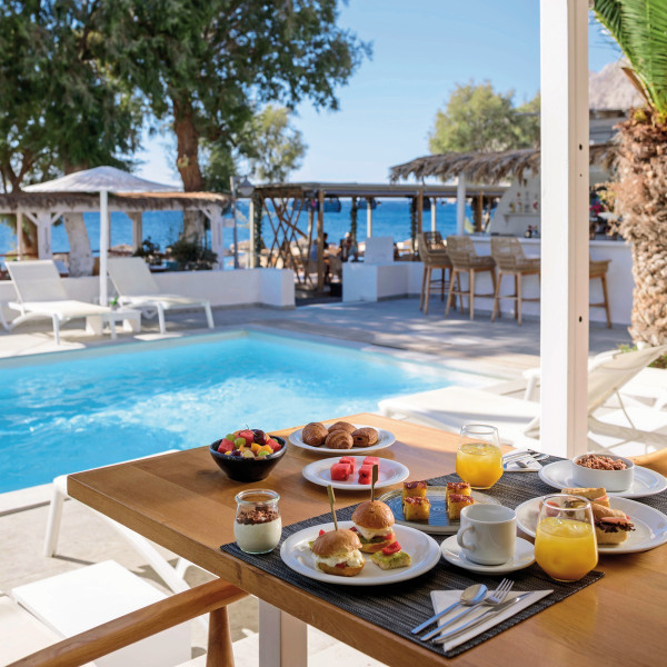 Alesahne Beach Hotel
