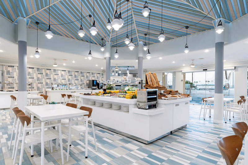 HOVIMA La Pinta Beachfront Family Hotel