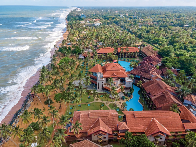 Royal Palms Beach Hotel