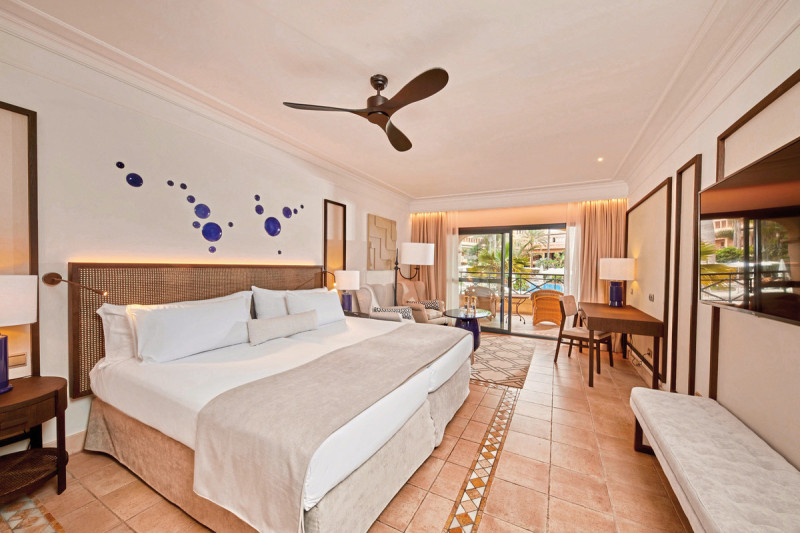 Wohnbeispiel Juniorsuite Poolblick