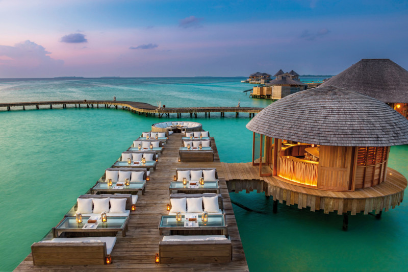 Overseas by Mathias Dahlgren