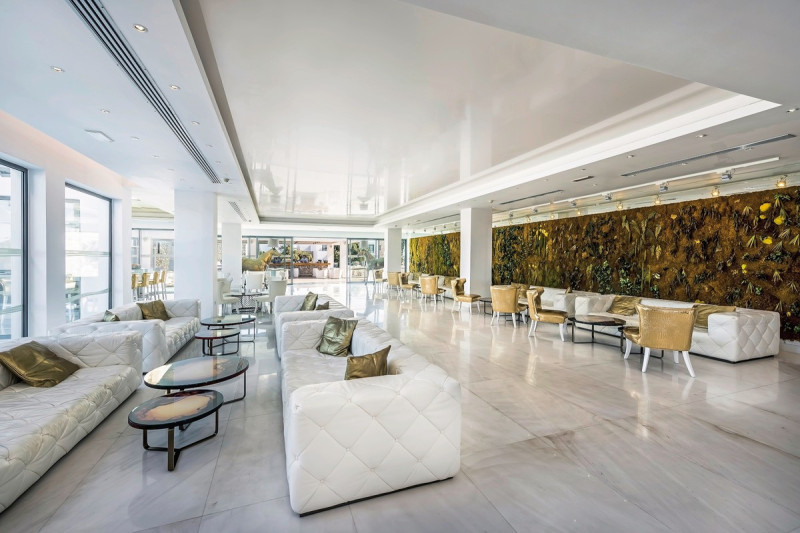 Diamond Deluxe Hotel & Spa