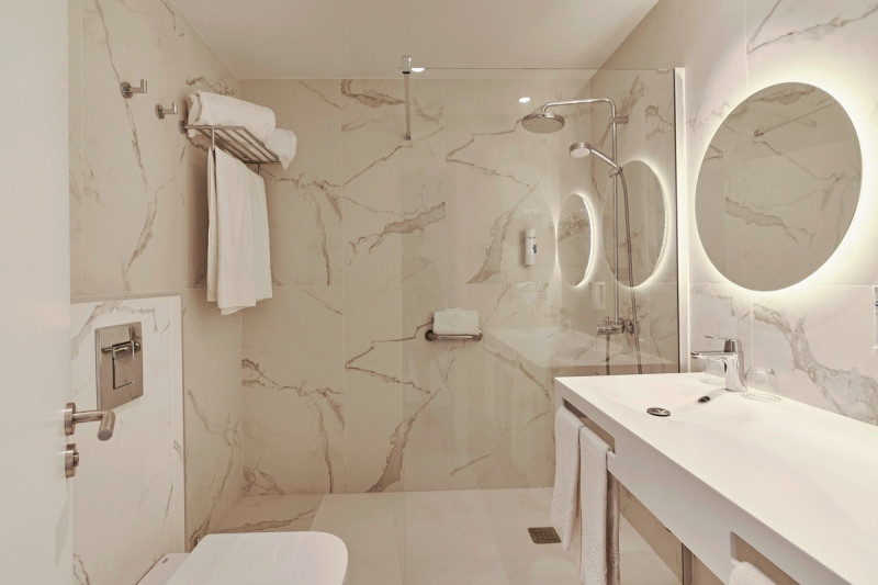 Beispiel Bad Familienzimmer