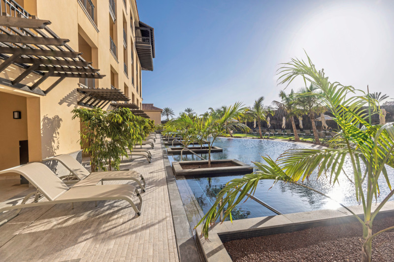 Beispiel Pool-Terrasse Doppelzimmer Premium