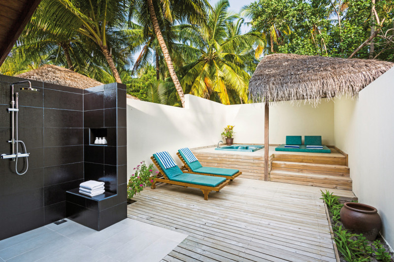 Wohnbeispiel Jacuzzi Beach Villa