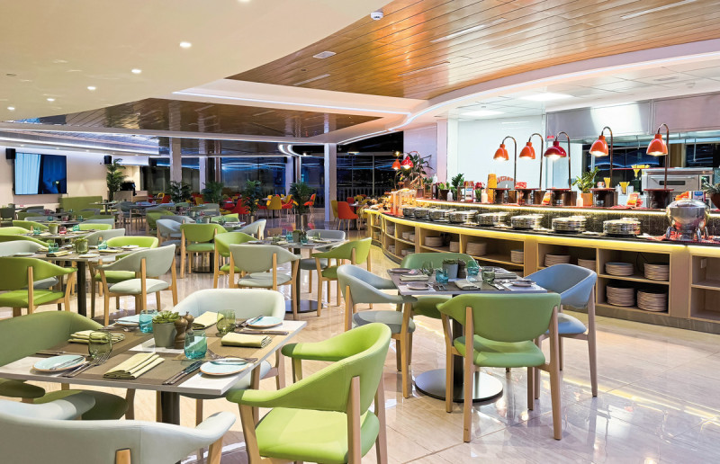 Swissotel Al Murooj Dubai