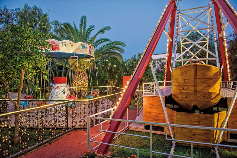 Delphin Deluxe Resort