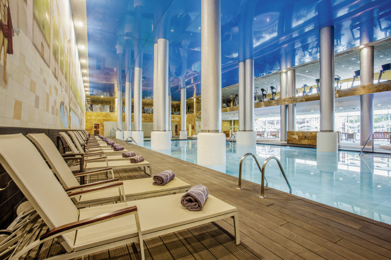 Grupotel Playa de Palma Suites & Spa