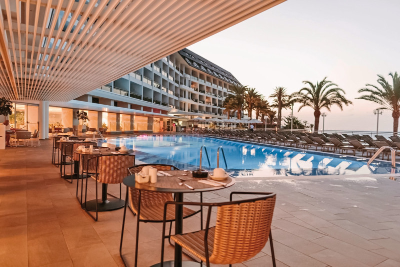 Don Gregory by Dunas