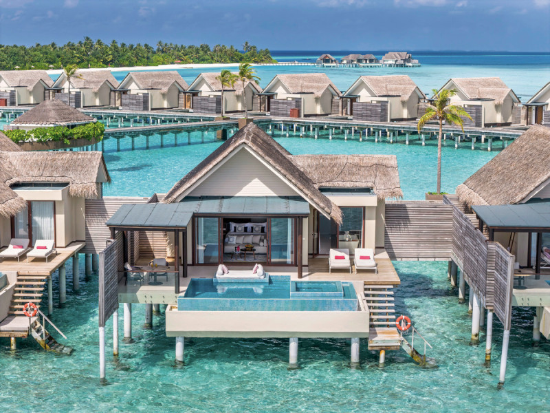 Wohnbeispiel Deluxe Over Water Pool Villa