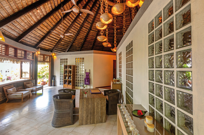 Komandoo Island Resort & Spa