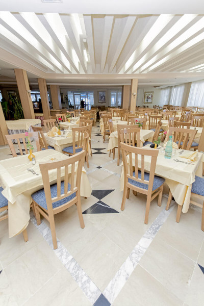 El Mouradi Club Selima