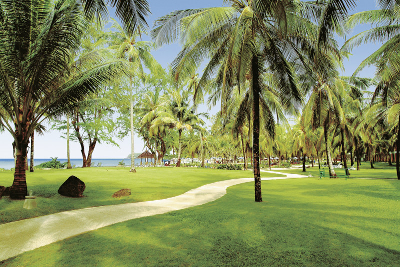 Katathani Phuket Beach Resort