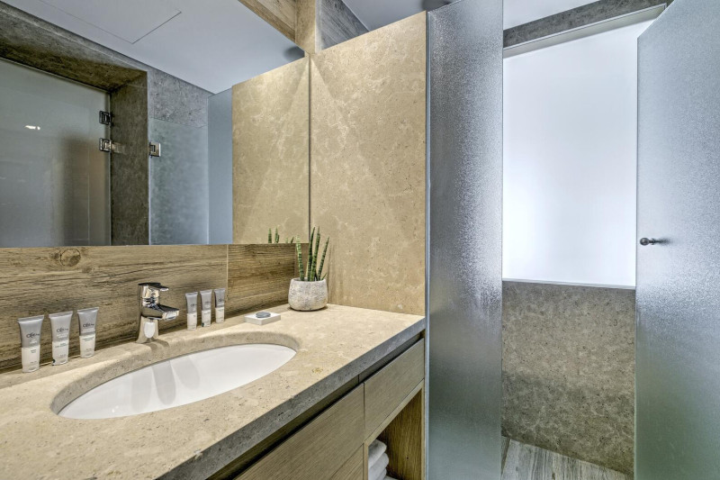 Badbeispiel Doppelzimmer Courtyard