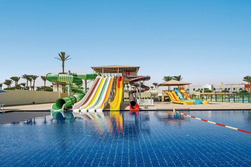 Pickalbatros Dana Beach Resort