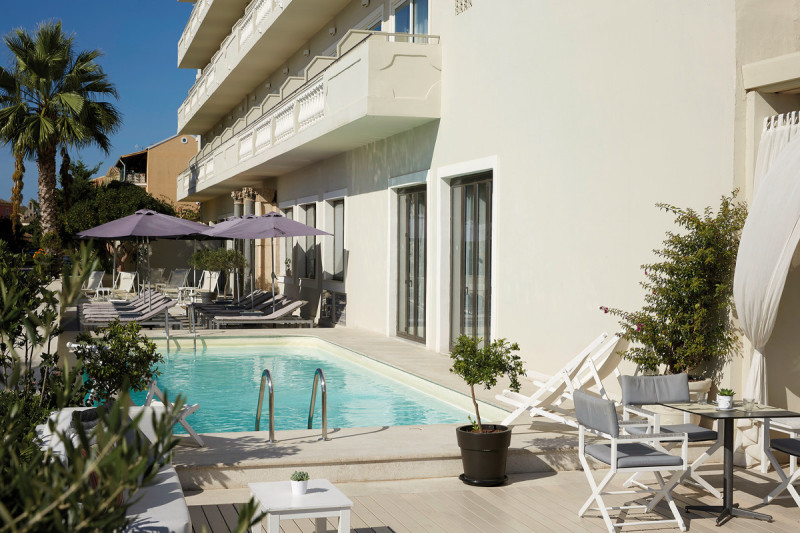 Mon Repos Palace