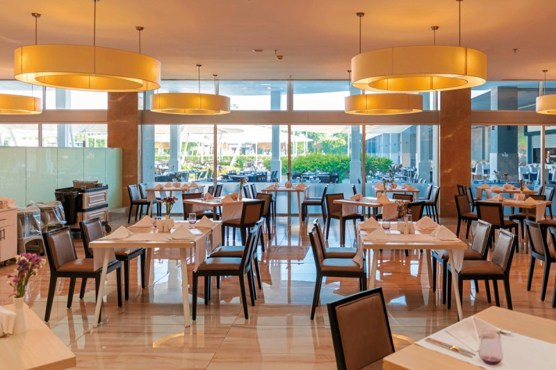 Crystal Centro Pearl Collection