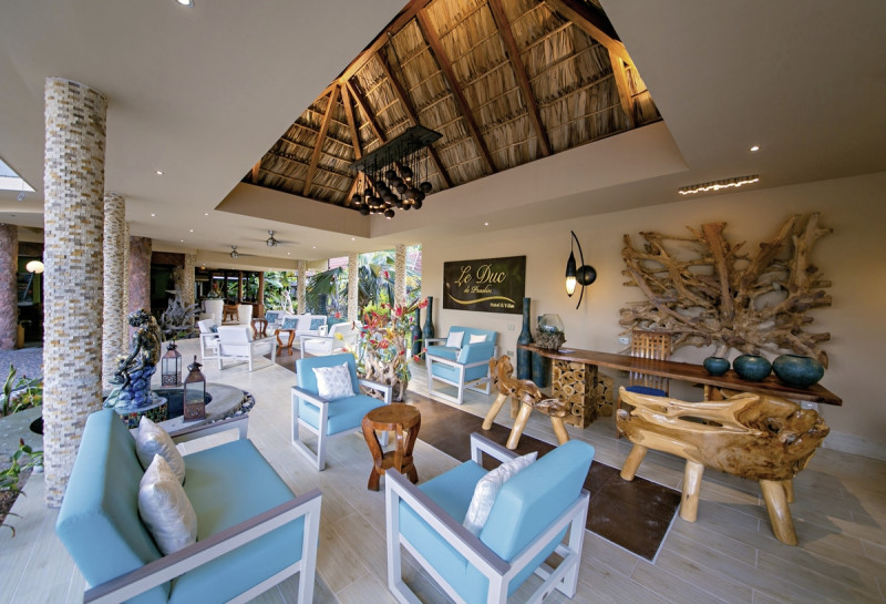 Reception Lounge