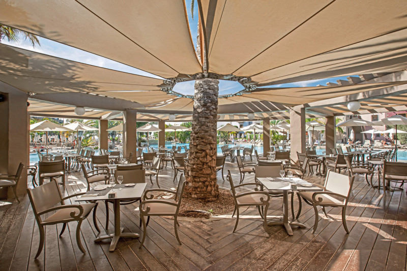 Poolbar Alpendre