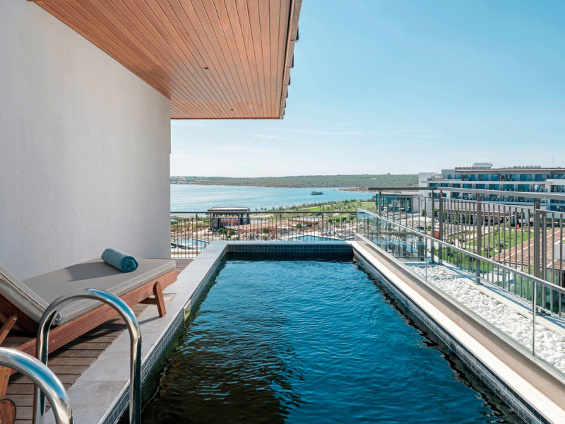 Wohnbeispiel Penthouse Suite Privatpool Meerblick 