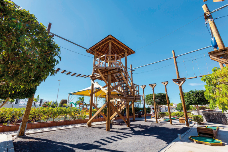 Landmar Costa Los Gigantes Family Resort