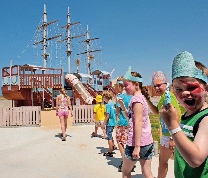 Louis Phaethon Beach