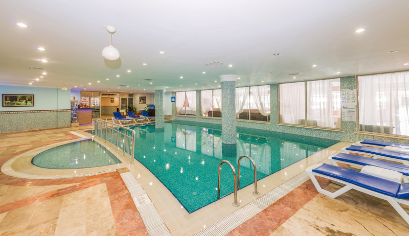 Royal Atlantis Beach