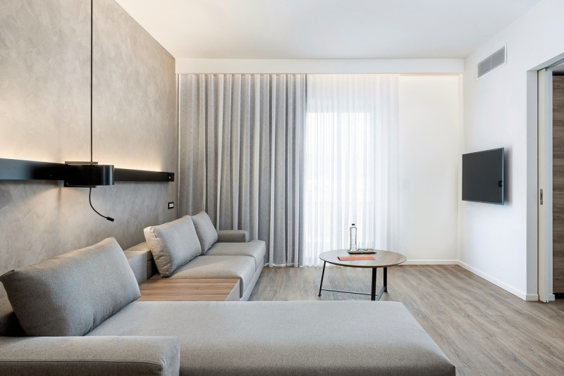Wohnbeispiel Suite Familie Poolblick