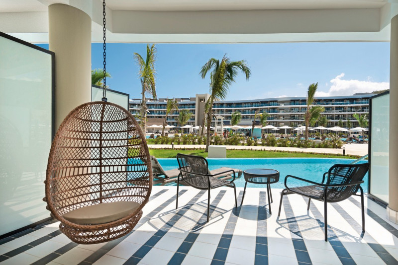 Wohnbeispiel Juniorsuite Swim-up