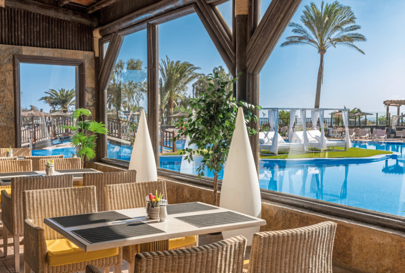 Elba Sara Beach & Golf Resort