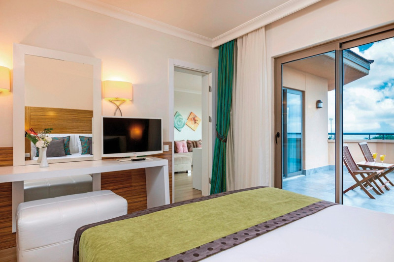 Wohnbeispiel Familiensuite Aqua