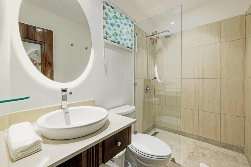 Wohnbeispiel Tropicana Pool View