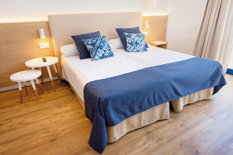 Wohnbeispiel Doppelzimmer Poolblick